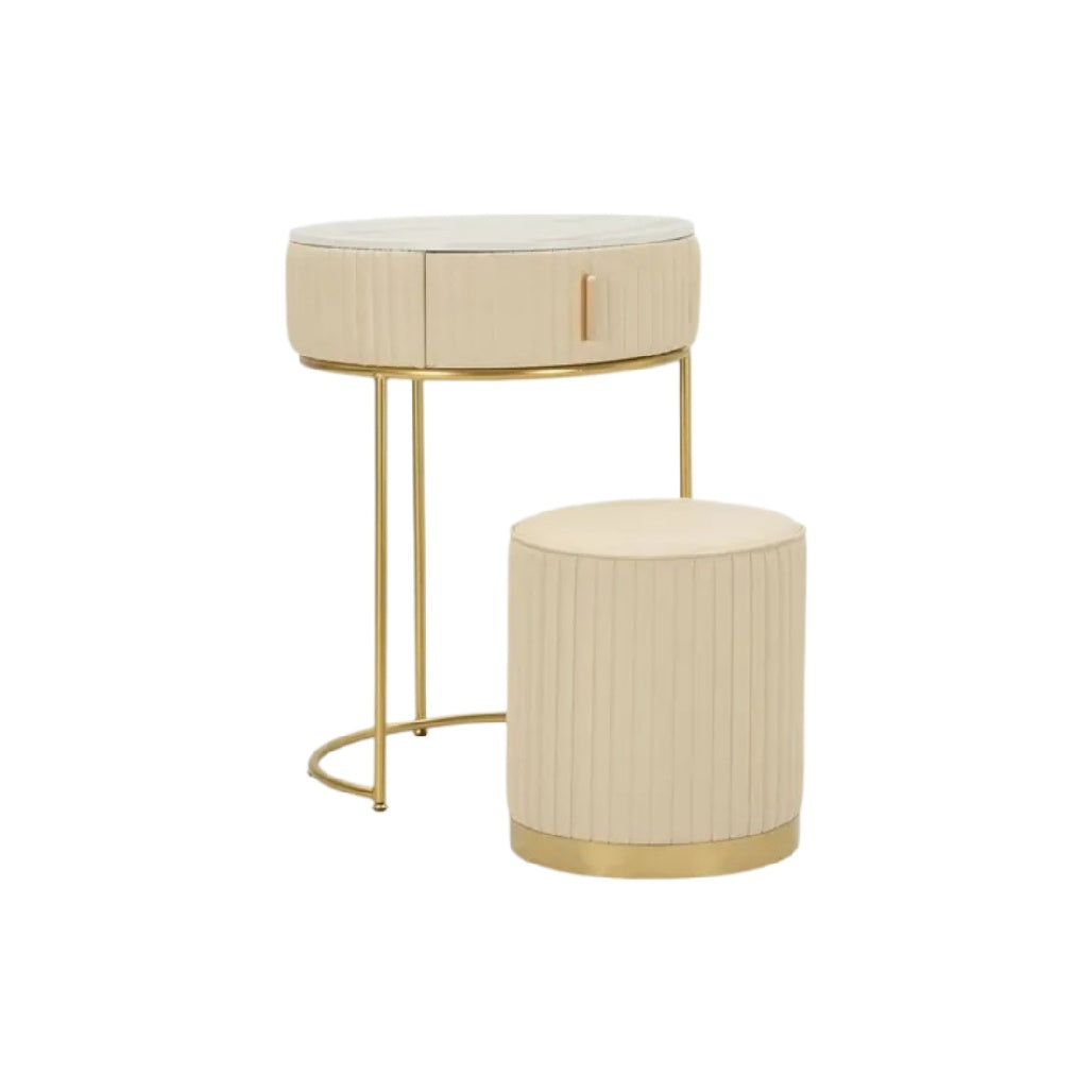 Table d'appoint moderne avec finitions dorées et designs en tissu